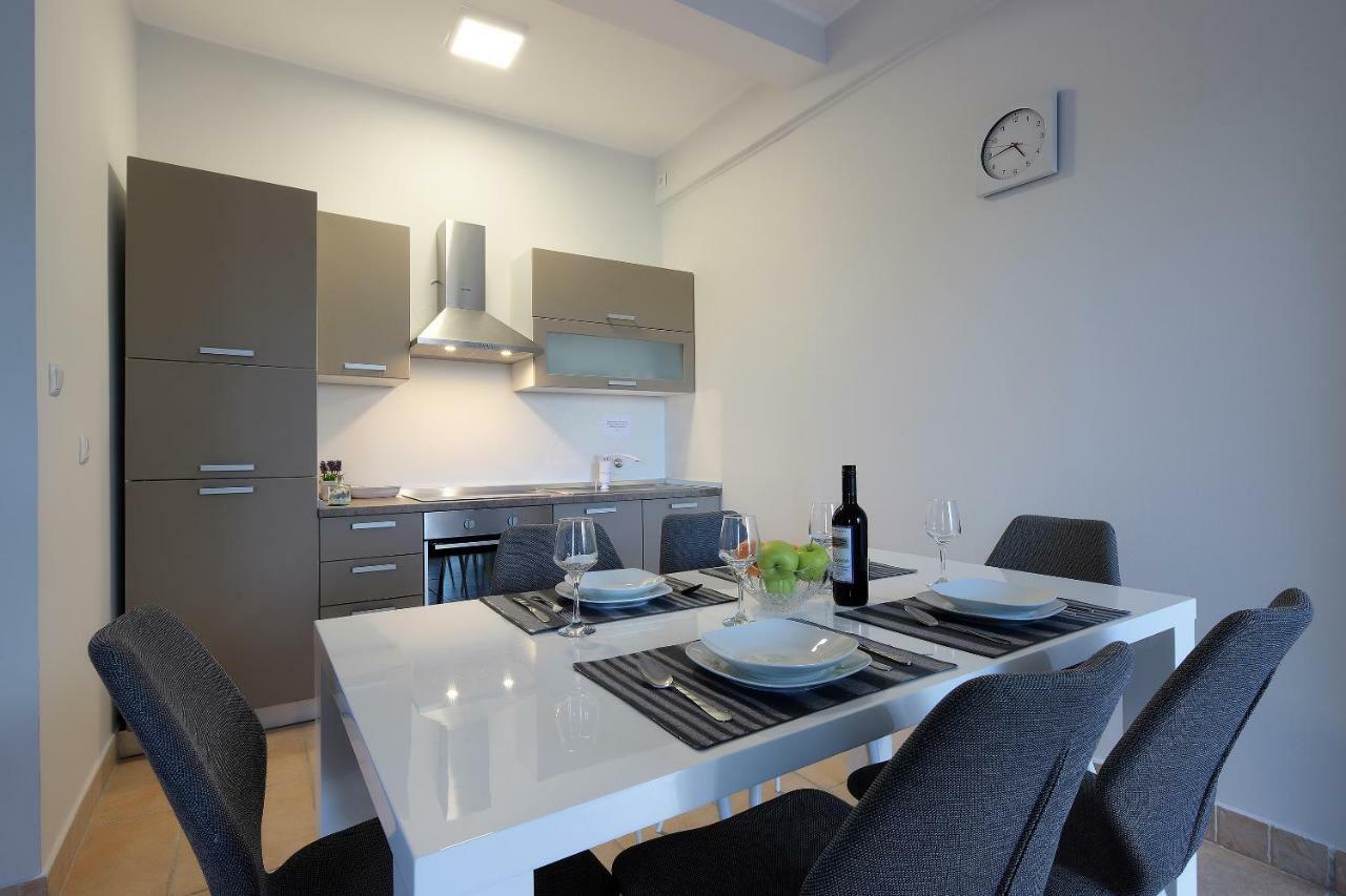 Apartments Galboka 内里吉恩 外观 照片