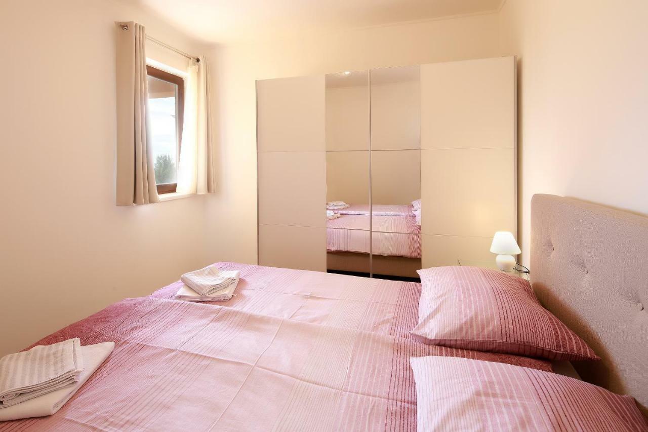 Apartments Galboka 内里吉恩 外观 照片